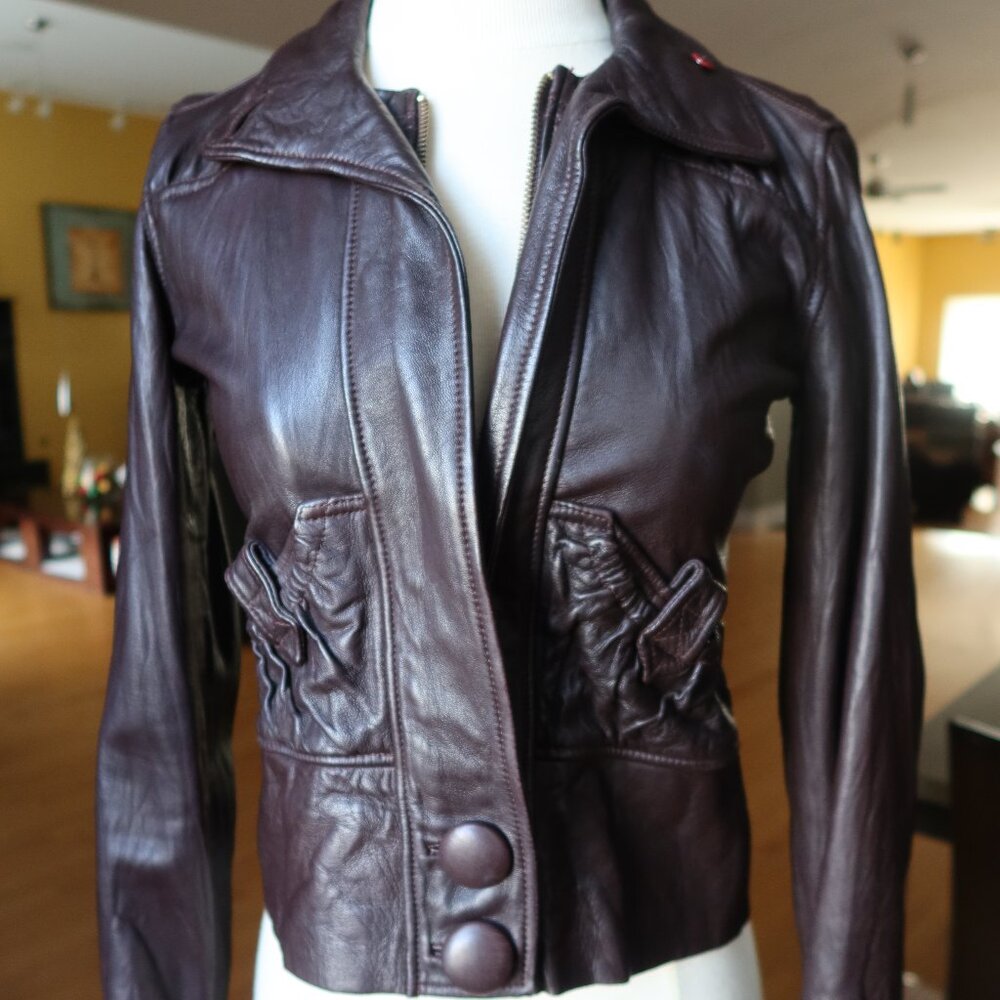 Mike & Chris brown leather jacket with removable hood buttons Size S $700 Y2K
